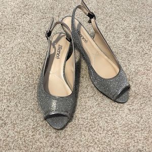 J. RENEÉ jenvey heels size 9.5